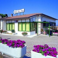 Отель Hotel Villa Playa Lazise в городе Лацизе, Италия