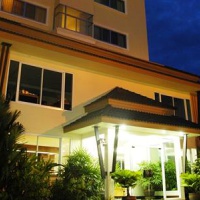 Отель Kanavera House в городе Сирача, Таиланд