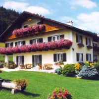 Отель Haus am Wald Abersee в городе Аберзее, Австрия
