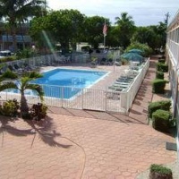 Отель Breezy Palms Resort в городе Айламорада, США