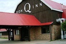 Отель Don Q Inn Dodgeville в городе Доджевилл, США