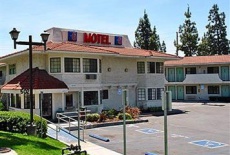 Отель Motel 6 Los Angeles San Dimas в городе Сан Димас, США