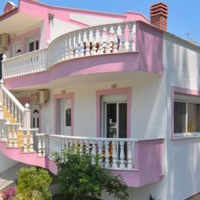 Отель Nereids Apartments and Studios в городе Хриси Аммудия, Греция