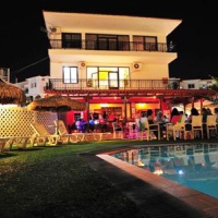 Отель Hotel & Beach Resort Sonia Village в городе Геракини, Греция