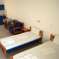 Отель Christi Apartments в городе Каливс, Греция