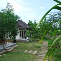 Отель Bingin Family Bungalow в городе Uluwatu, Индонезия
