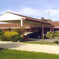 Отель Sugarloaf Motel Broadford в городе Клонбайнейн, Австралия