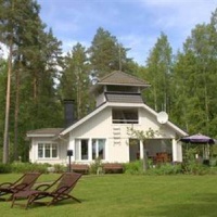 Отель Villa Tuuliniemi в городе Муураме, Финляндия