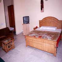 Отель Hotel Walia Residency в городе Lansdowne, Индия