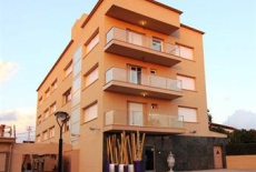 Отель Hotel H в городе Гранольерс, Испания