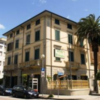 Отель Vittoria Hotel Viareggio в городе Виареджо, Италия