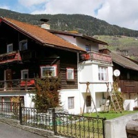 Отель Bauernhof Biohof Sendler Ehemalig Vetters Haus в городе Веннс, Австрия