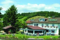 Отель Hotel Haus Am Berg Rinchnach в городе Ринхнах, Германия