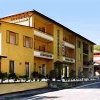 Отель Albergo Conca d'Oro в городе Риолунато, Италия