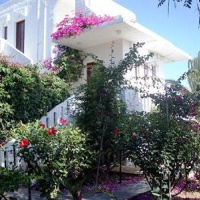Отель Olympia Apartments Nea Kydonia в городе Като Сталос, Греция
