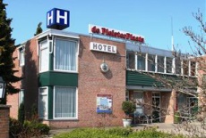 Отель Hotel De Pleisterplaats Ten Boer в городе Тен-Бур, Нидерланды