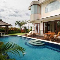 Отель The Beverly Hills Bali A Luxury Villas & Spa в городе Джимбаран, Индонезия