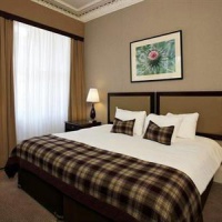 Отель The George Hotel Edinburgh в городе Эдинбург, Великобритания
