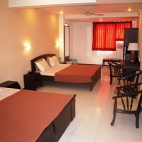 Отель Hotel Maan Residency в городе Ахмадабад, Индия