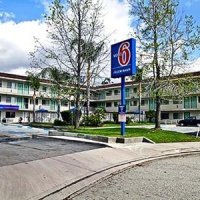 Отель Motel 6 San Bernardino North в городе Сан-Бернардино, США