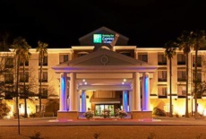 Отель Holiday Inn Express El Paso I-10 East в городе Сокорро, США