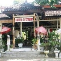 Отель Ray Beach Inn Hotel в городе Ловина, Индонезия