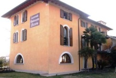 Отель Locanda Alle Piante в городе Полпенацце дел Гарда, Италия