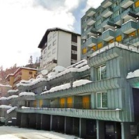 Отель Loga Apartments in St Moritz в городе Челерина, Швейцария