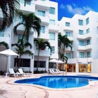 Отель Ramada Hotel Cancun City в городе Канкун, Мексика
