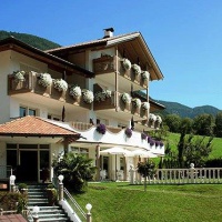 Отель Apparthotel Residence Goyenhof в городе Шена, Италия
