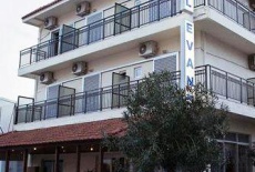 Отель Hotel Evans в городе Неа Аликарнассос, Греция