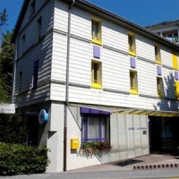 Отель Youth Hostel Montreux в городе Монтрё, Швейцария