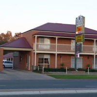 Отель Golden River Motor Inn в городе Моама, Австралия