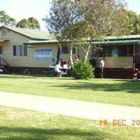 Отель Alonga Cottages Sussex Inlet в городе Сассекс Инлет, Австралия