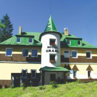Отель Hotel Gradl в городе Железна-Руда, Чехия