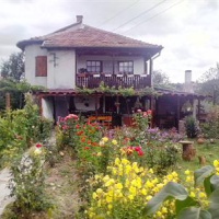 Отель Sotirovi's House в городе Knyazhevo, Болгария