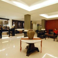 Отель Drego Hotel в городе Паканбару, Индонезия