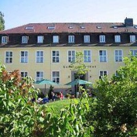 Отель Familien- Und Freizeithotel Gutshaus Petkus в городе Йютербог, Германия