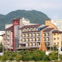 Отель Hotel the base в городе Чхунджу, Южная Корея