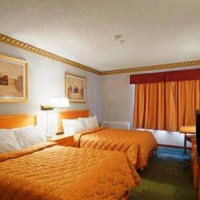 Отель Comfort Inn Niagara Falls Welland в городе Уэлленд, Канада