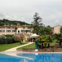 Отель Hotel Villa Cariola в городе Каприно-Веронезе, Италия