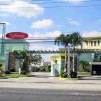 Отель One Serenata Hotel Bacoor в городе Бакур, Филиппины