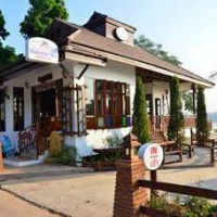 Отель Gin's Maekhong View в городе Чиангсен, Таиланд