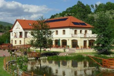 Отель Aranybanya Panzio es Apartmanhaz в городе Telkibanya, Венгрия
