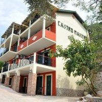Отель Kastro Maistro Apartments Lefkada в городе Lefkada Town, Греция