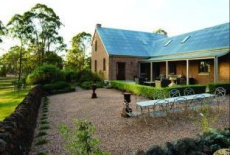 Отель At Woodridge Farm Accommodation в городе Рельбия, Австралия