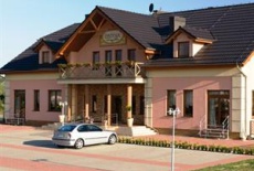 Отель Pensjonat Ostoja в городе Победзиска, Польша