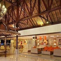 Отель Holiday Resort Labuhan Lombok в городе Labuhan Lombok, Индонезия
