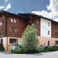 Отель Sporthotel Mulin в городе Брайль, Швейцария