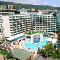 Отель Marina Grand Beach в городе Золотые пески, Болгария